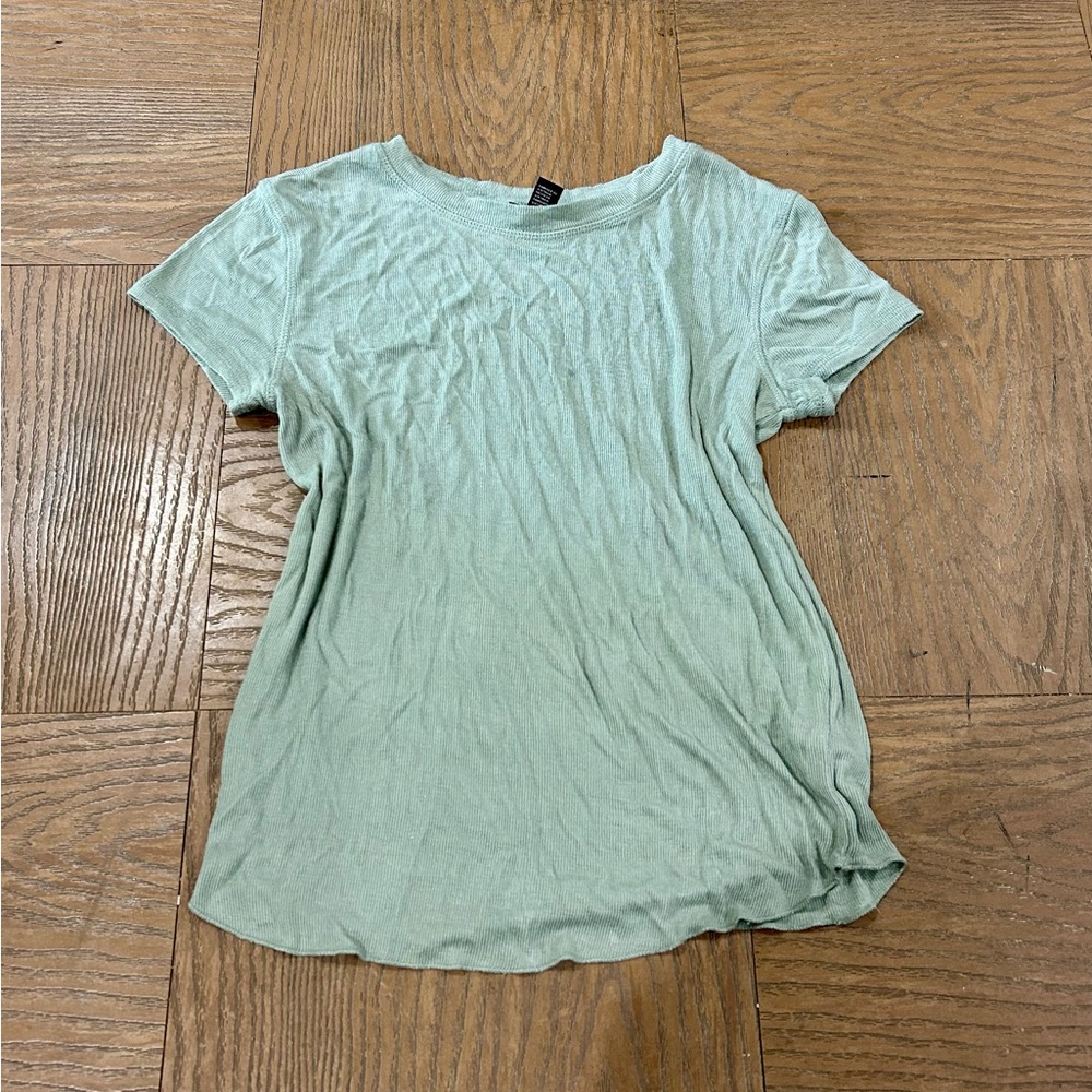 Forever 21 Green Fitted Short Sleeve T-Shirt